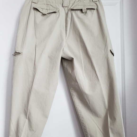 Khaki Cargo Cropped Pants - Picture 7 of 14